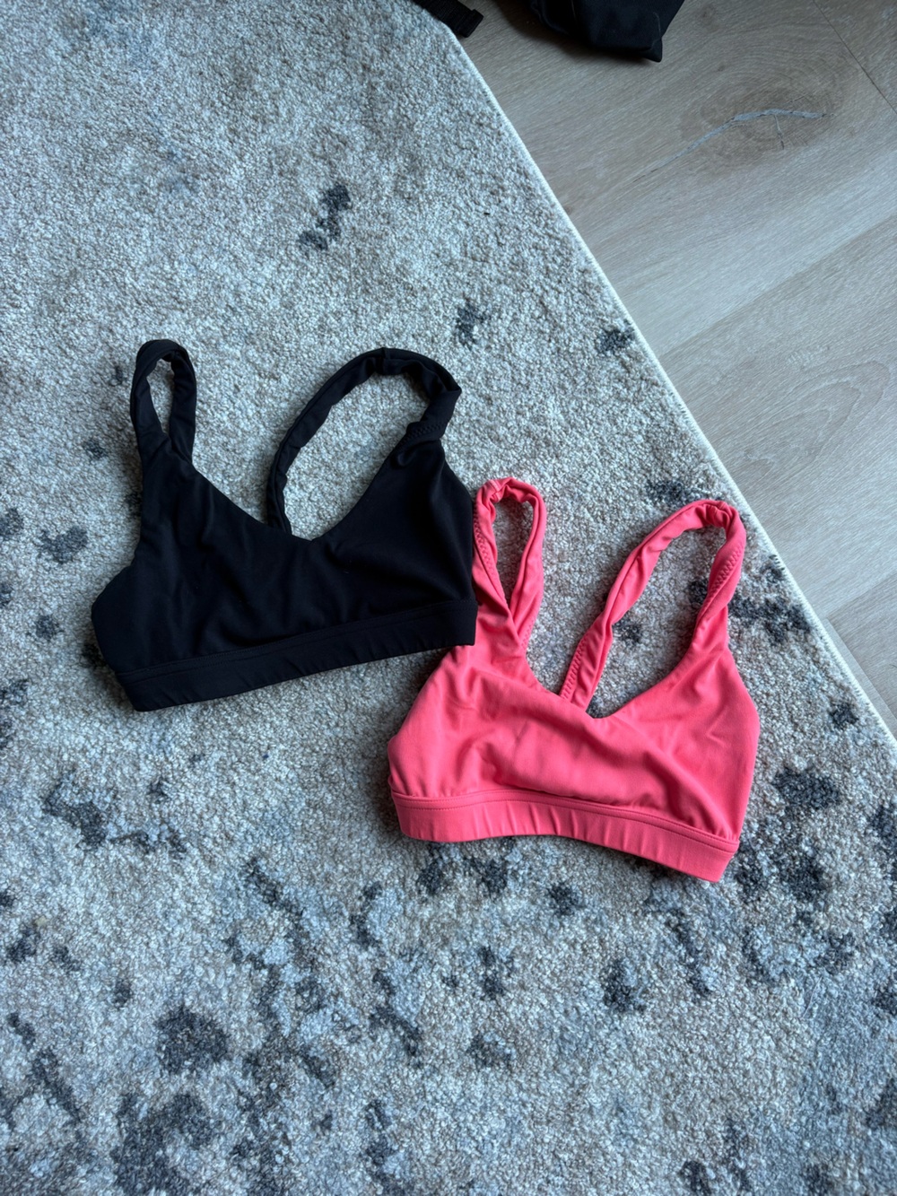 Offline by Aerie Coral + Black Seamless Sports Bras (2 in 1)